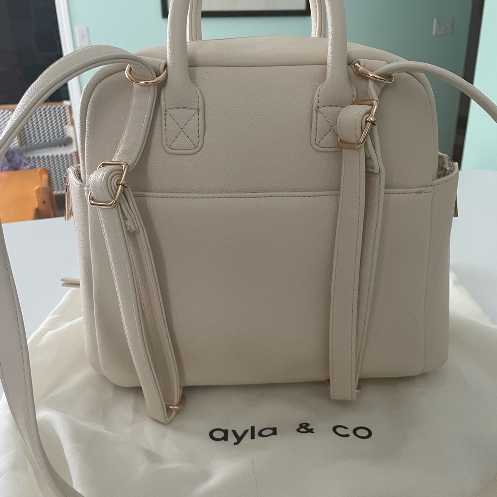 Ayla & Co. Convertible Diaper Bag - Picture 4 of 6